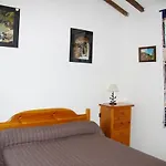 Apartment Meubles De Tourisme Casa Erbaggio *
