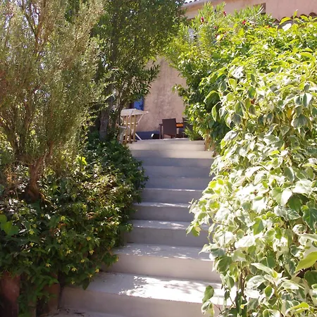 Meublés De Tourisme Casa Erbaggio