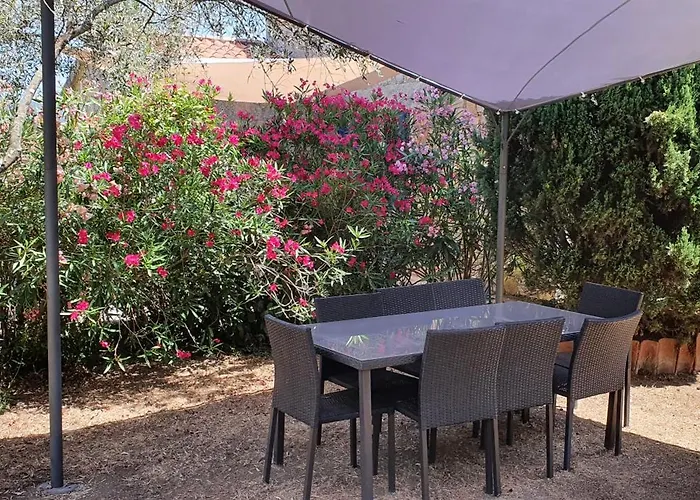Meublés De Tourisme Casa Erbaggio Sartène